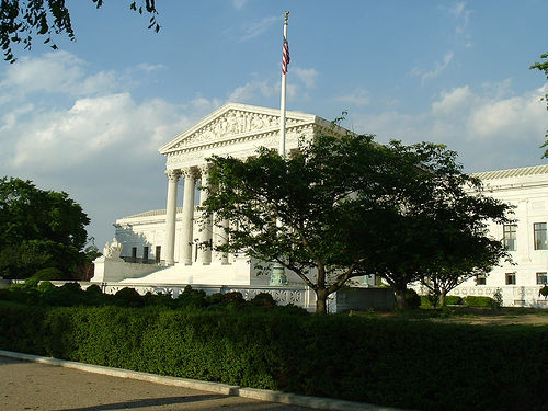 http://www.guernicamag.com/wp-content/uploads/2012/06/14573083_2551ba3355.jpeg
