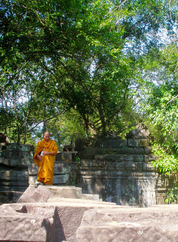 https://www.guernicamag.com/wp-content/uploads/2012/07/monk1.jpg