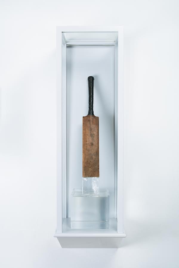 Tavares Strachan, The Invisibles (Rosalind Franklin), 2014-2015, Cricket bat, mineral oil, Plexiglas, glass, wood.