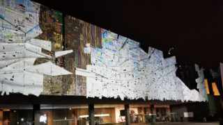 El Anatsui, Three Angles, façade of CMOA, (2018). Photograph by Shael Shapiro